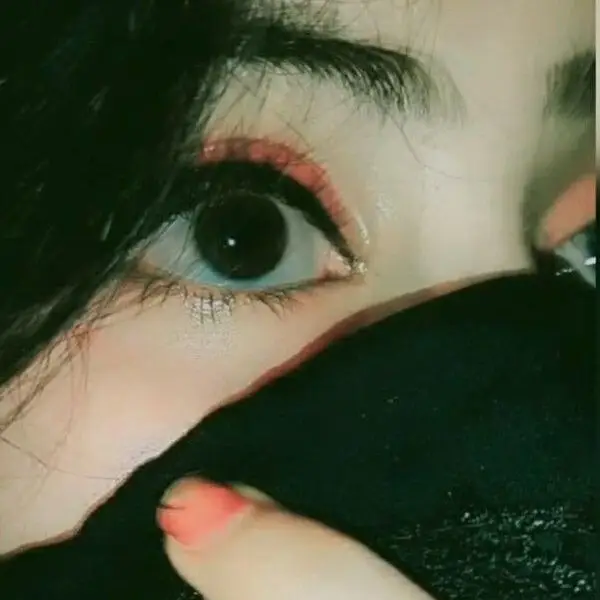 sad mood cry eye dp